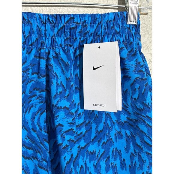 Nike Shorts Girls Medium Training Shorts Blue Pattern NEW - Picture 6 of 7